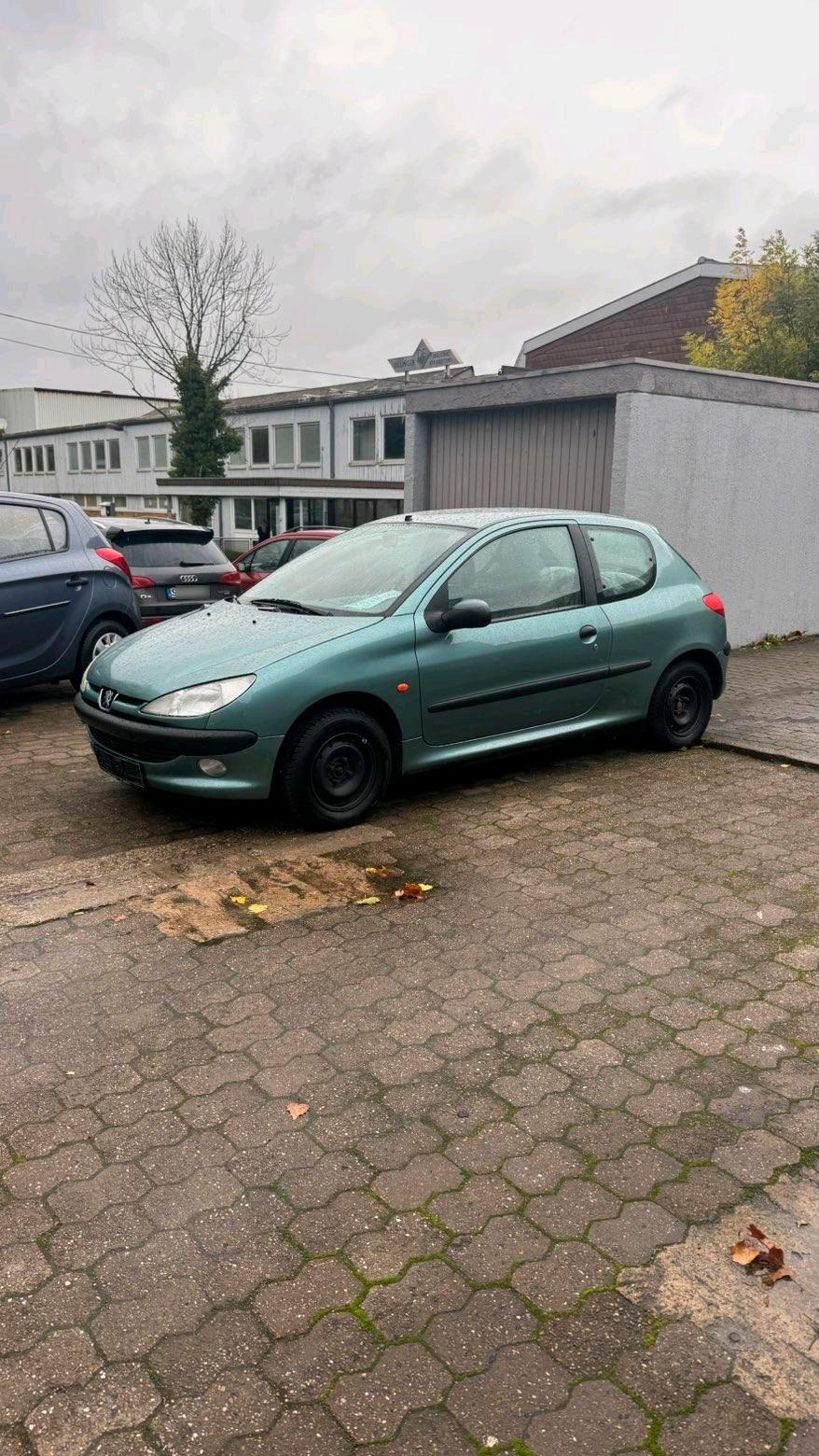 Peugeot 206 TÜV Neu 1 Hand