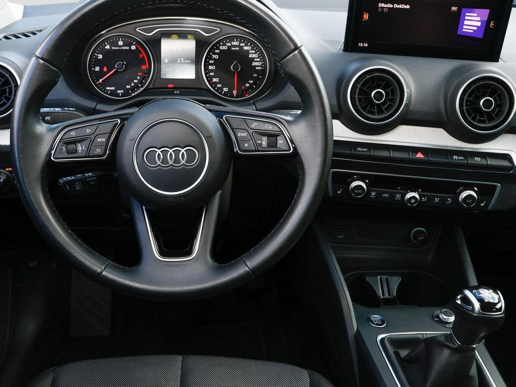 Audi Q2 30 TFSI ACC SitzH AHK, миниатюра 17