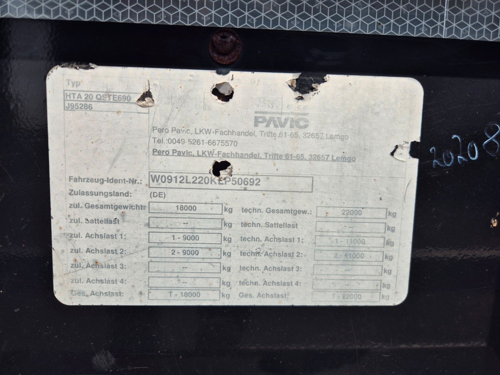 Fahrzeugabbildung PAVIC HTA 20 QSTE 690 SAF Achsen Alu-Felgen