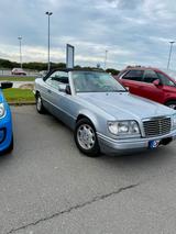 Mercedes-Benz Mercedes Benz W124 E200 Cabrio Sportline H... - gebrauchte Mercedes-Benz E 200 aus dem Jahr 1994
