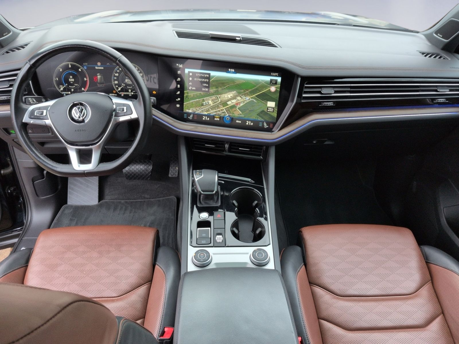 Touareg 3.0 TDI R Line LUFT+HEAD-UP+PANO