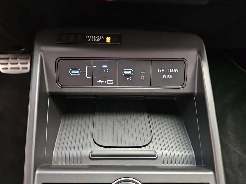 Fahrzeugabbildung Hyundai KONA EV 2WD 65,4kWh N-Line WPumpe KlimaA Navi