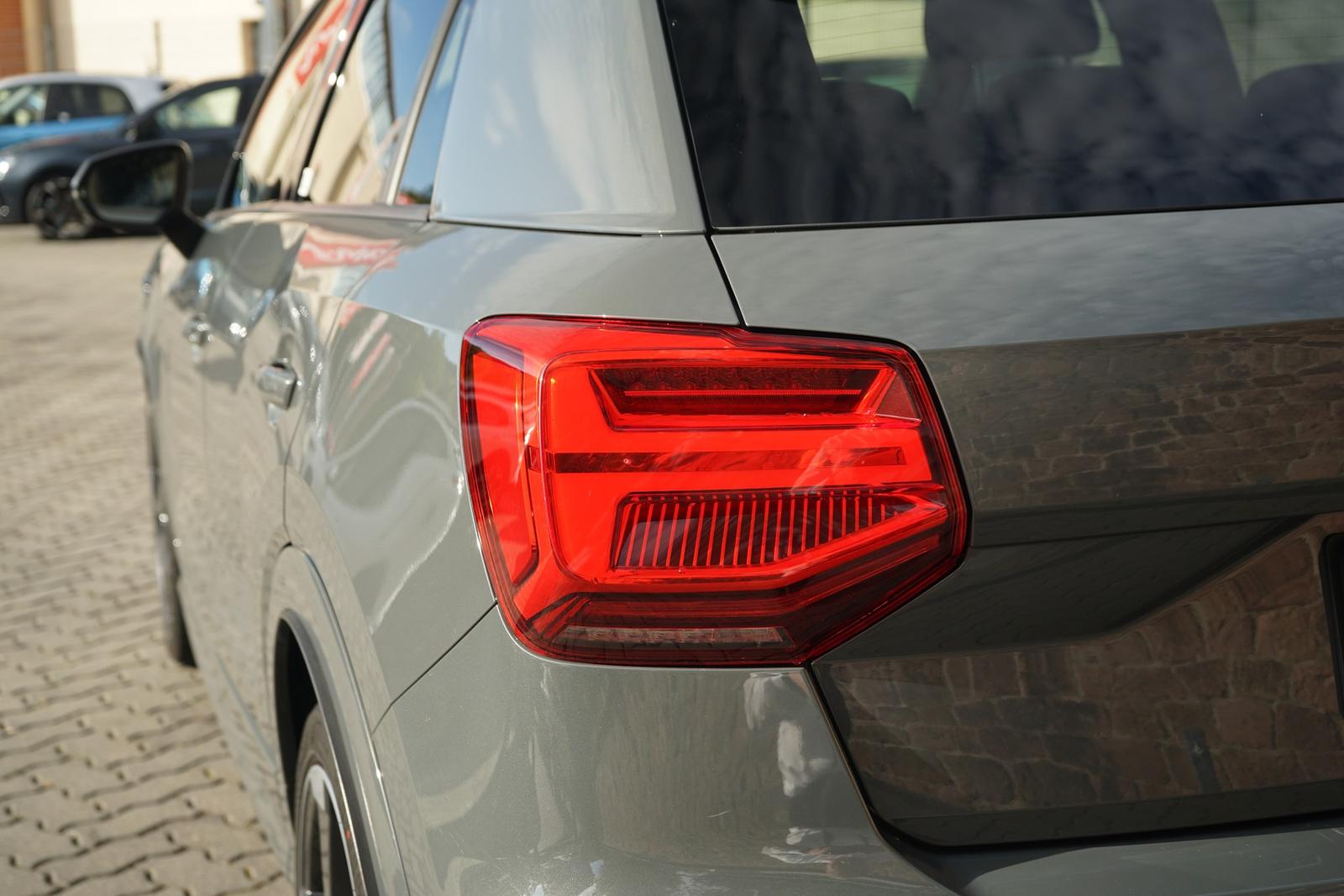 Audi SQ2 2.0 TFSI DSG quattro LED ACC Virtual Cockpit