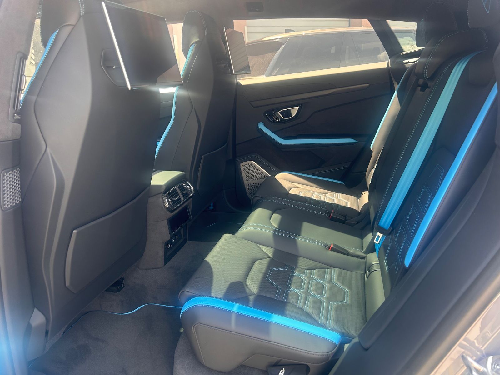 Lamborghini Urus 4.0 V8 PHEV SE/MY26/CARBON/DVD/GRiGIO CHINA imagem 2