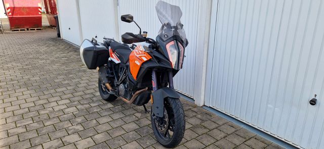 KTM 1290 Super Adventure 