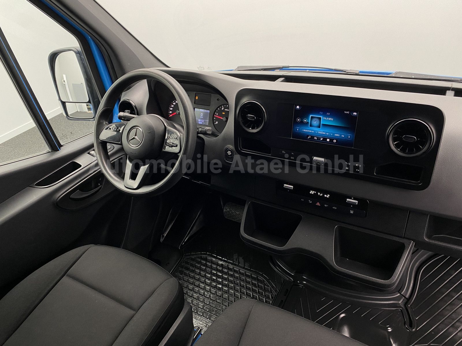 Fahrzeugabbildung Mercedes-Benz Sprinter 316 Automat Kamera+ AHK 3,5t (9722)