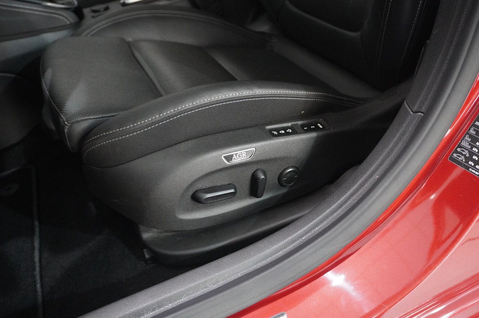 Fahrzeugabbildung Opel Astra K ST 1.5D ULTIMATE NAVI/SH/KAMERA/BOSE/AHK