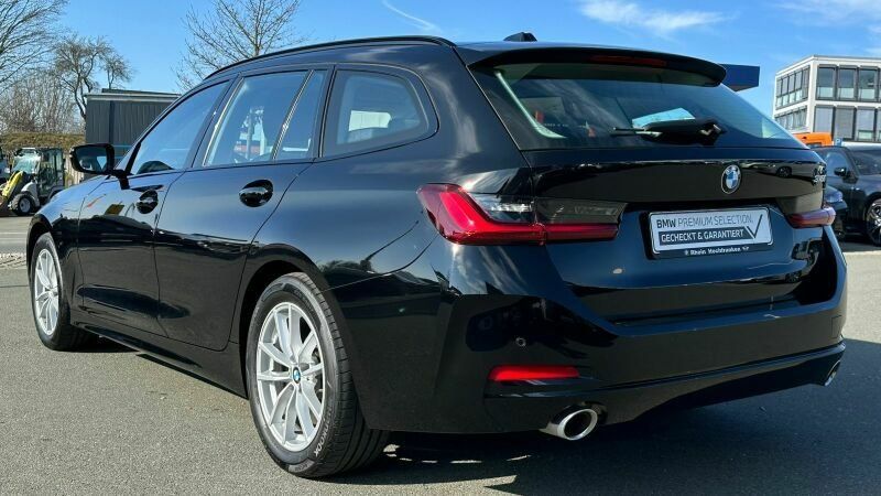 BMW 318i Touring LCPROF LED NAVI SHZ APPLECARPLAY foto 5