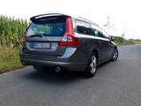 Volvo V70 D5 / R-design / 205 PS - aus 1. ... - Volvo V70: 20v