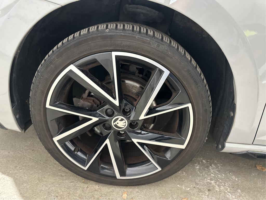 Skoda Scala 1.6 TDI DSG Monte Carlo Pano|Voll-LED|SHZ|