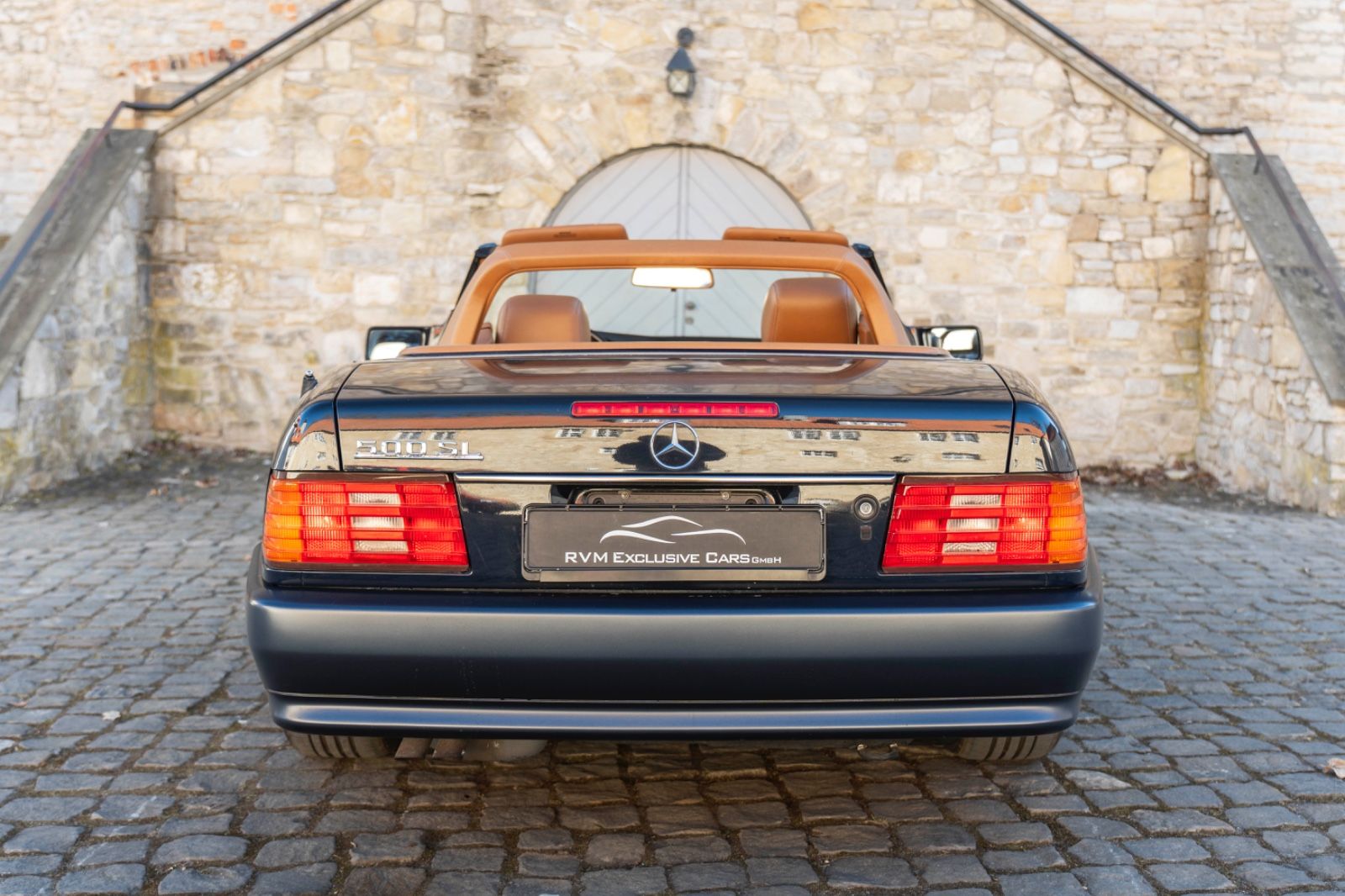 Fahrzeugabbildung Mercedes-Benz SL 500 TEMPOMAT ELEK.SITZE LEDER