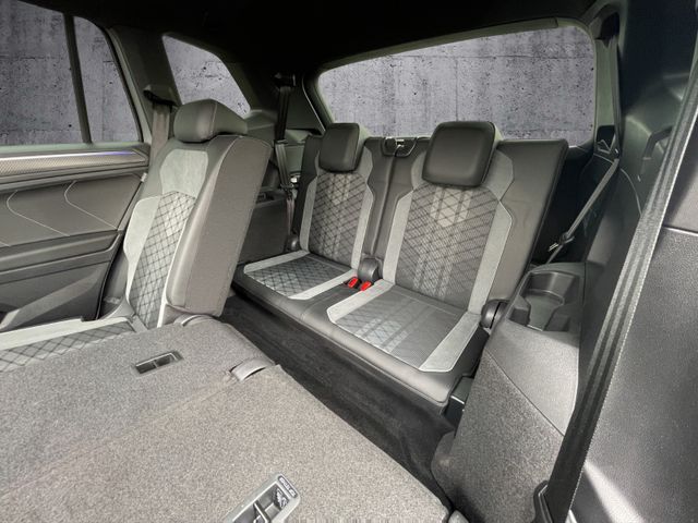 Volkswagen Tiguan Allspace R-Line 4Motion*7-SITZE*PANO*LED
