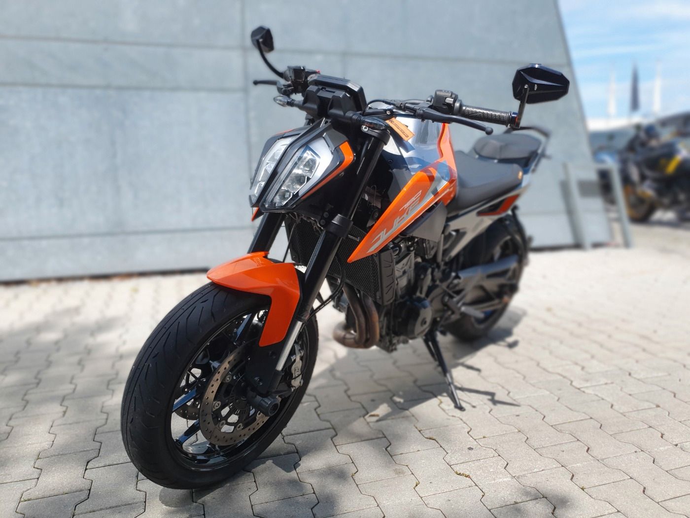 Fahrzeugabbildung KTM 790 Duke