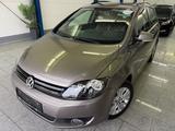 Volkswagen Golf Plus 1.4 TSI*LIFE*AUTO*NAVI*TMP*PDC*SHZ*BLU - Volkswagen Gebrauchtwagen in Köln