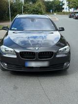 BMW 530d F11 3.0L Vollausstattung /Panoram... - BMW 530 mit Diesel-Antrieb: Kombi, 3.0