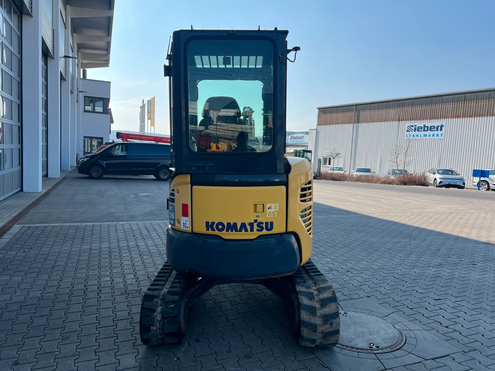 Fahrzeugabbildung Komatsu PC26MR / 2.032h / Tieflöffel 600mm/ MS03
