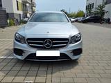 Mercedes-Benz E 220 d T AMG, AHK, Widescreen, 360 Kamera,  - gebrauchte Mercedes-Benz E 220 aus dem Jahr 2020