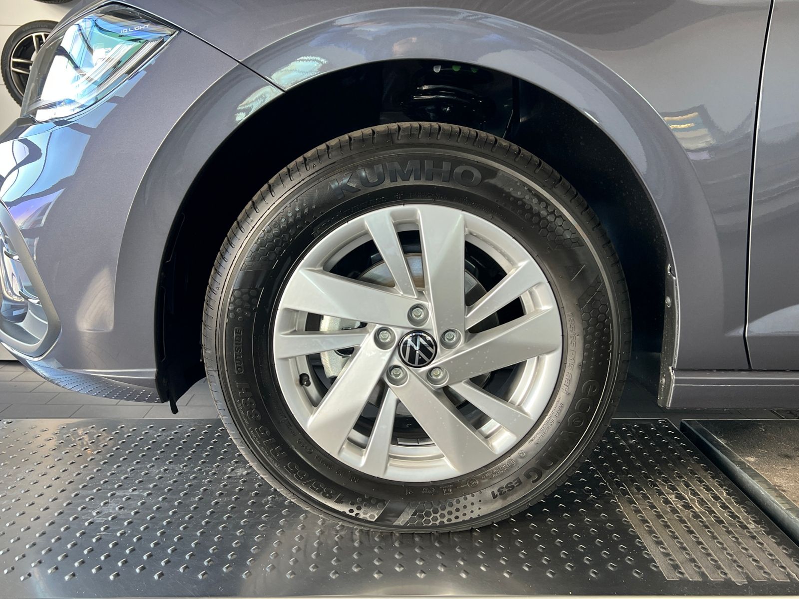 Fahrzeugabbildung Volkswagen Polo Style 1.0 TSI DSG *IQ.Drive,Navi,ACC*