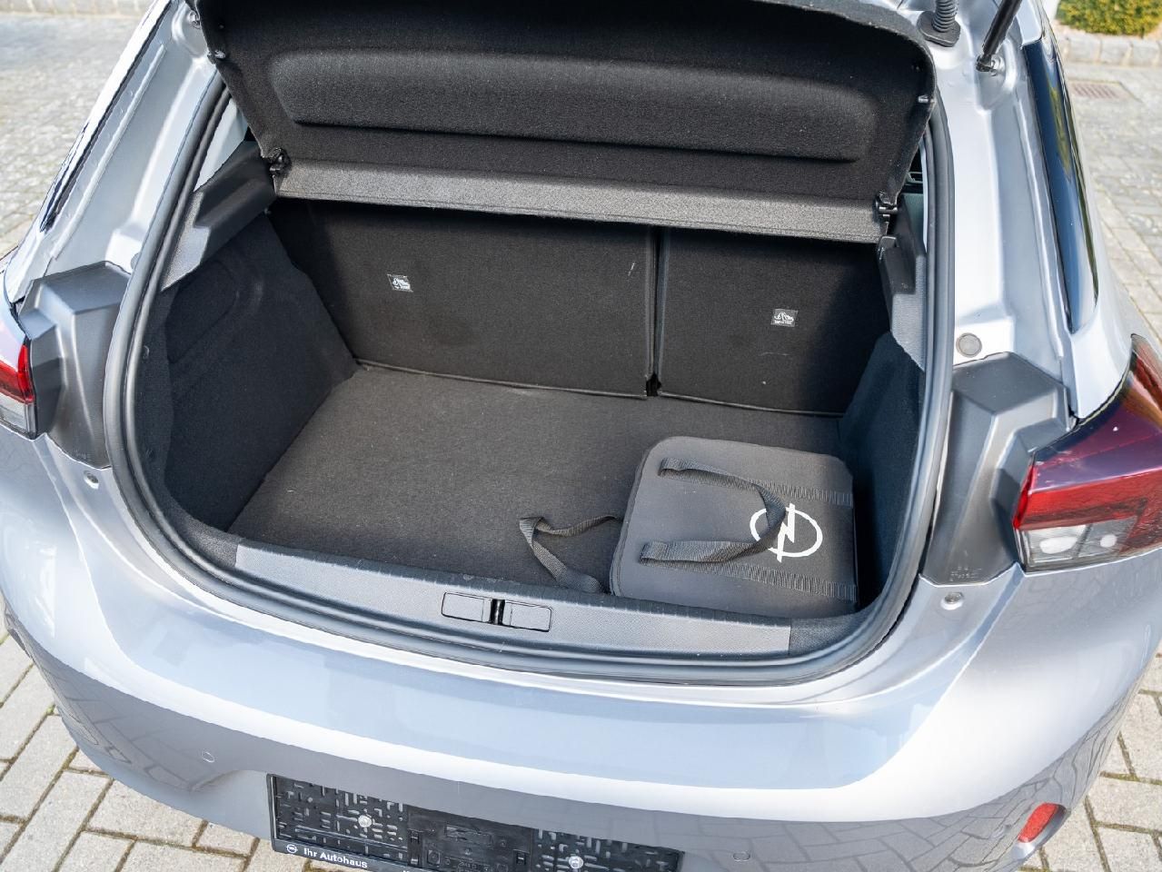 Fahrzeugabbildung Opel Corsa F e Edition