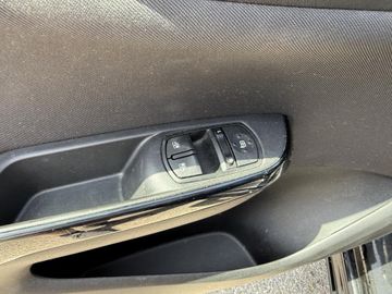 Bild 19 Opel CORSA 1,4 ON INTELLILINK, SHZ, PDC, KAMERA, LENK