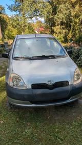 Toyota Yaris 1,0 - gebrauchte Toyota Yaris aus dem Jahr 2001