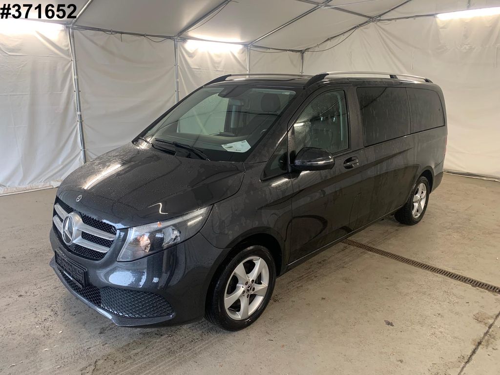 Image of Mercedes-Benz V 220