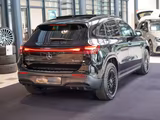 Mercedes-Benz EQA 300 4M AMG Line Night DAB DISTRO AHK Panoram - Mercedes-Benz mit Elektro-Antrieb: Schwarz, Geländewagen