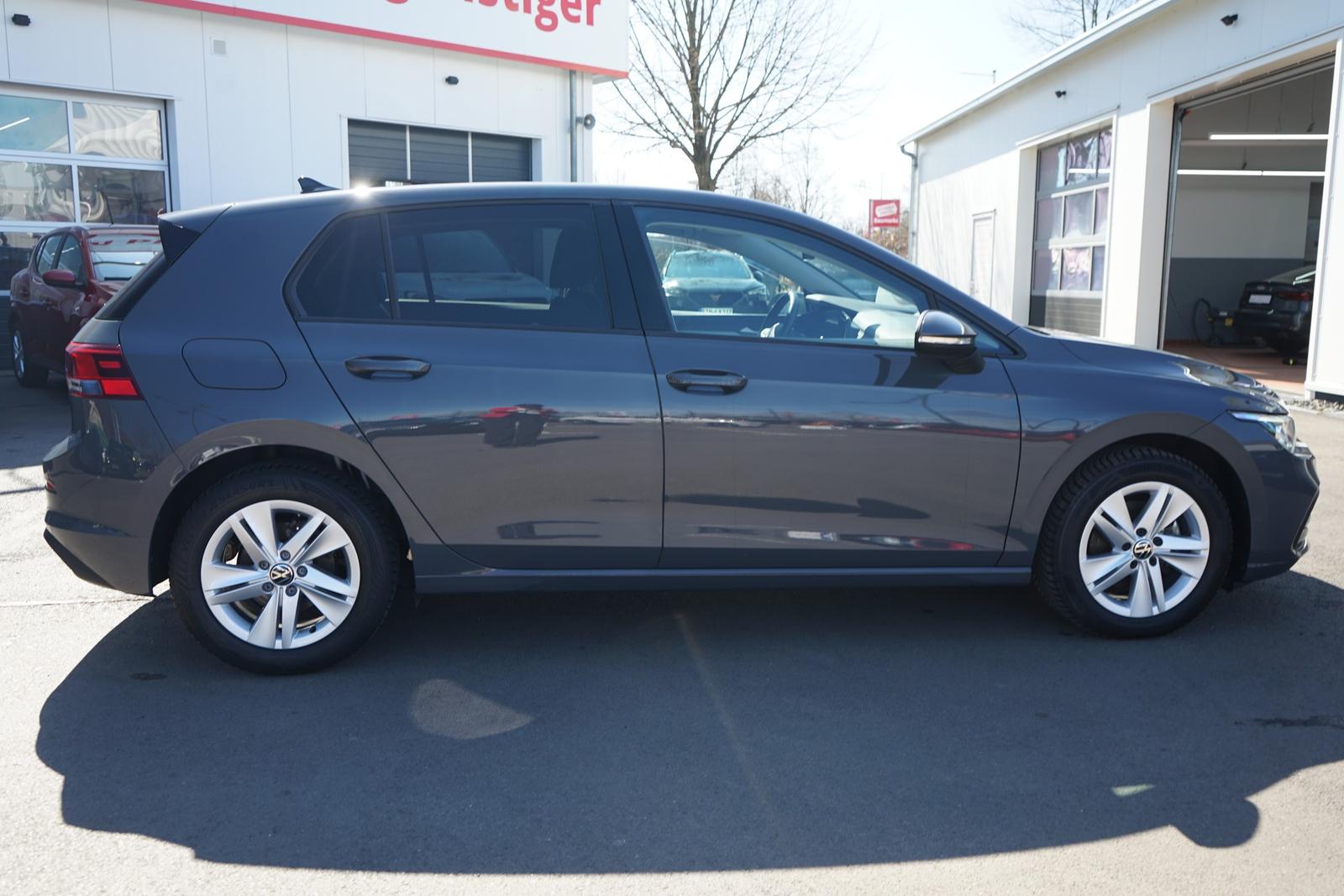 Volkswagen Golf VIII 1.5 TSI Life LED Navi Kamera Bluetooth, миниатюра 3