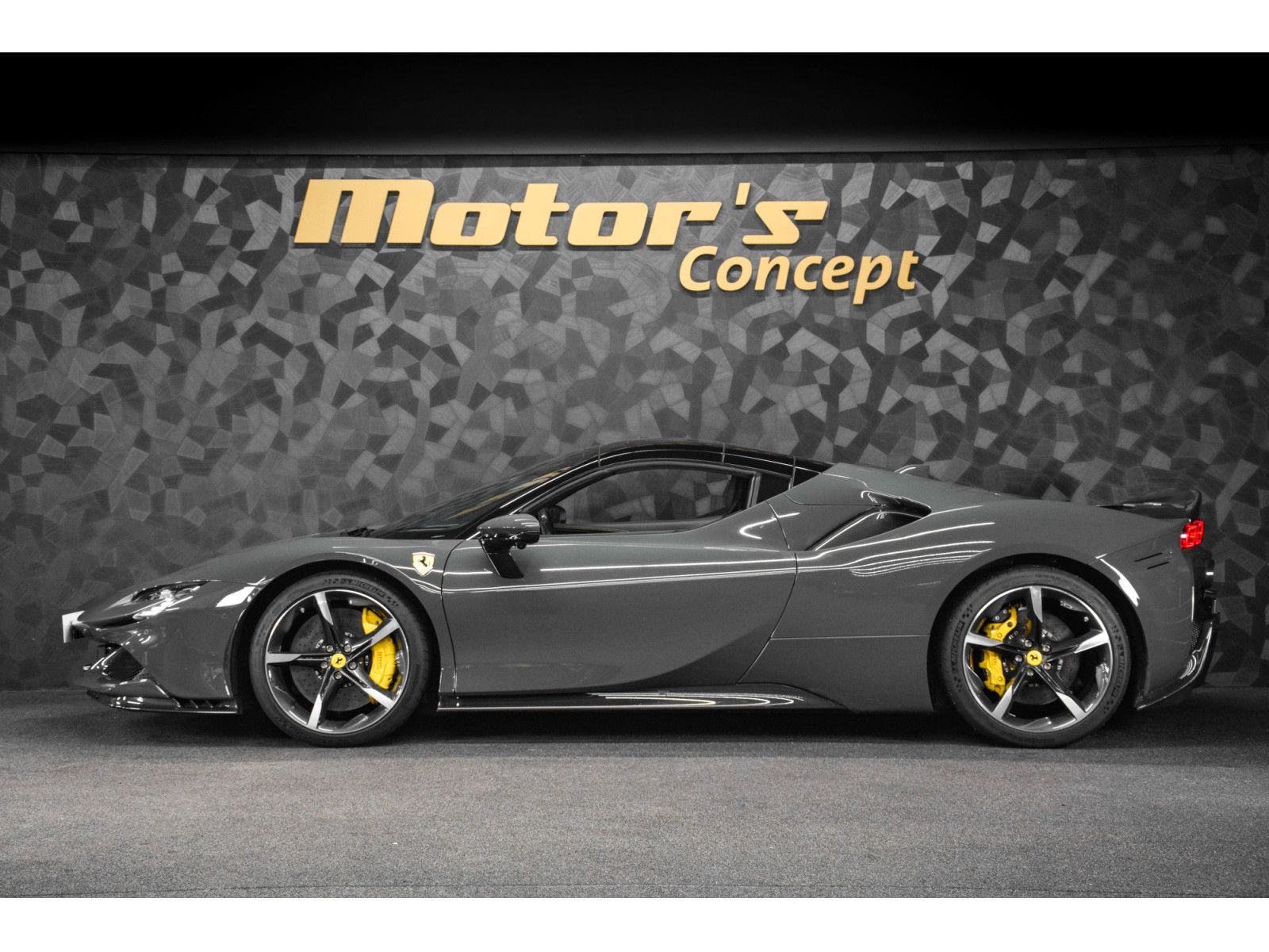 Ferrari SF90 Spider V8 - ASSETTO FIORANO - FULL CARBON imagem 2