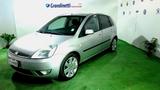 Ford Fiesta Ghia 1.4 TDCi 68cv anno 2005 - Ford Fiesta aus 2005: 1.6