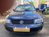 Volkswagen VW Passat - VR5 - dunkelblau - Volkswagen Passat: Vr5