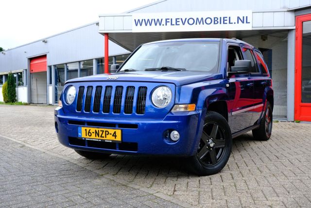 Jeep Patriot 2.4 AWD Limited Liberty Aut. Leder|Clima