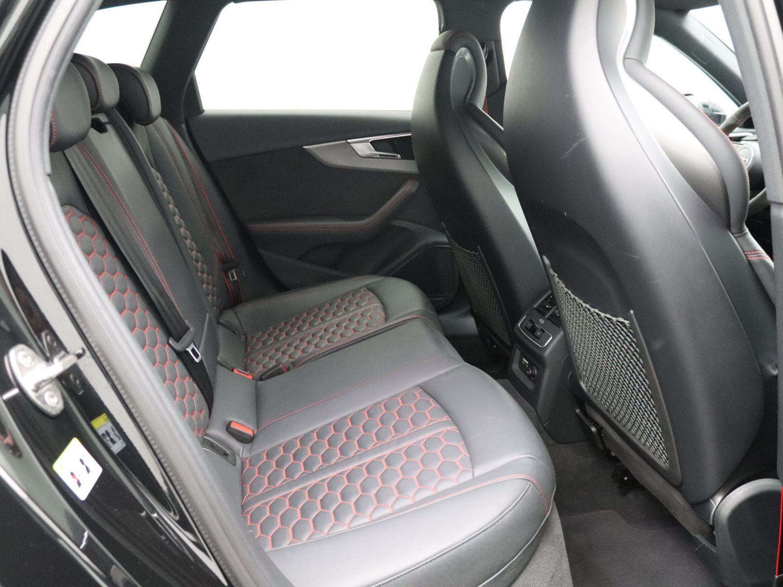Audi RS4 - Bild 9