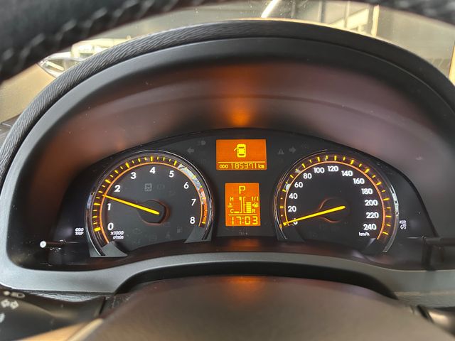Toyota Avensis Kombi Executive Automatik