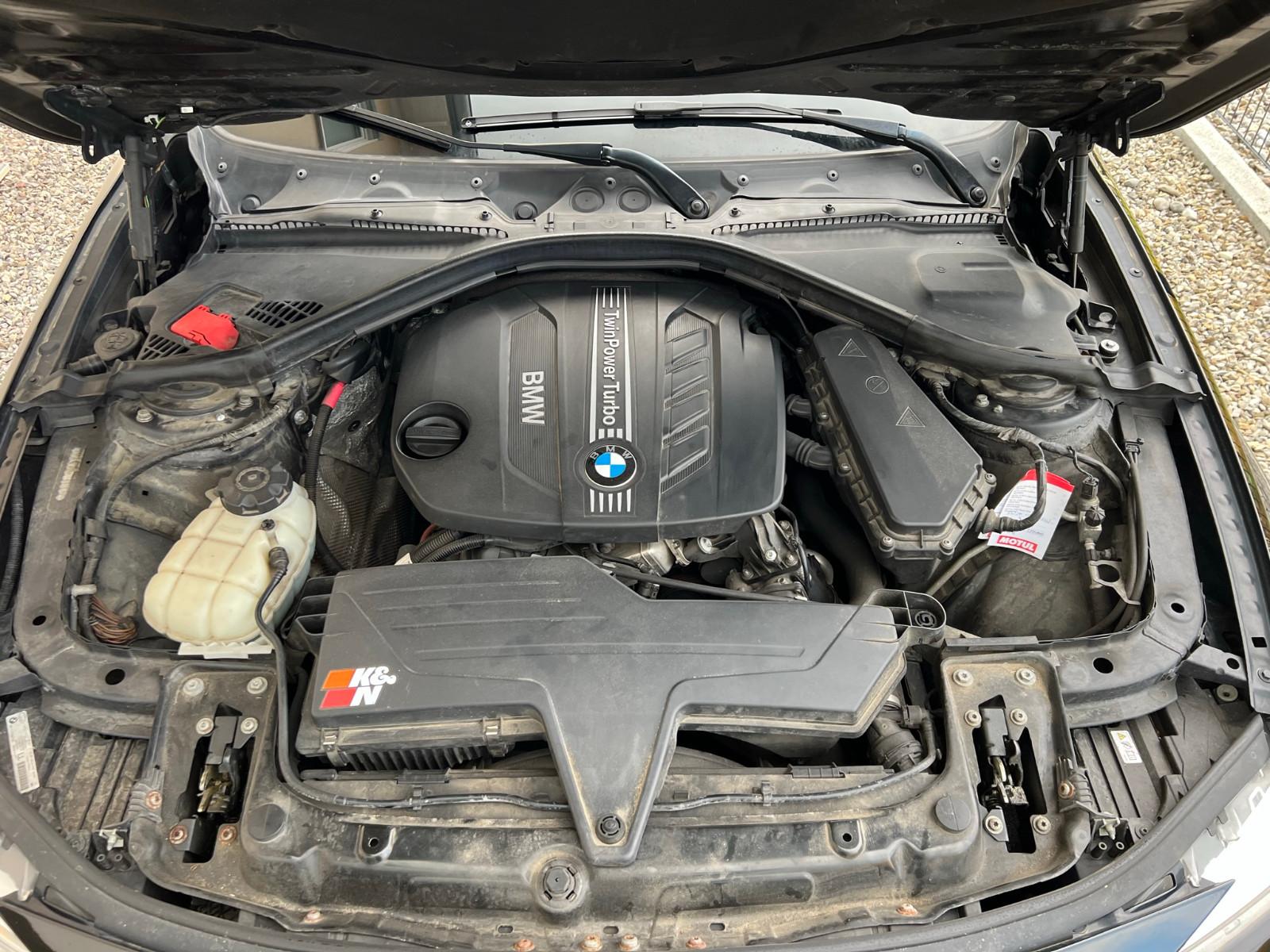 BMW 318 2013 — photo 5