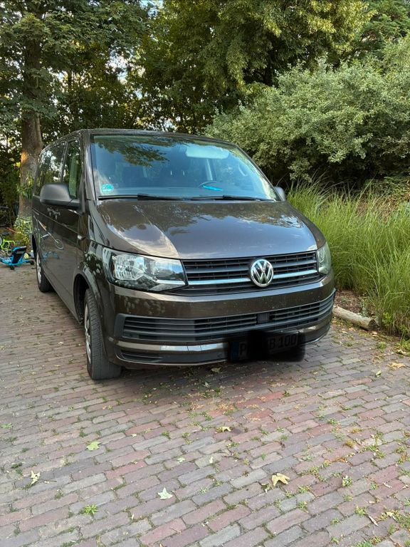 Image of Volkswagen T5 Multivan