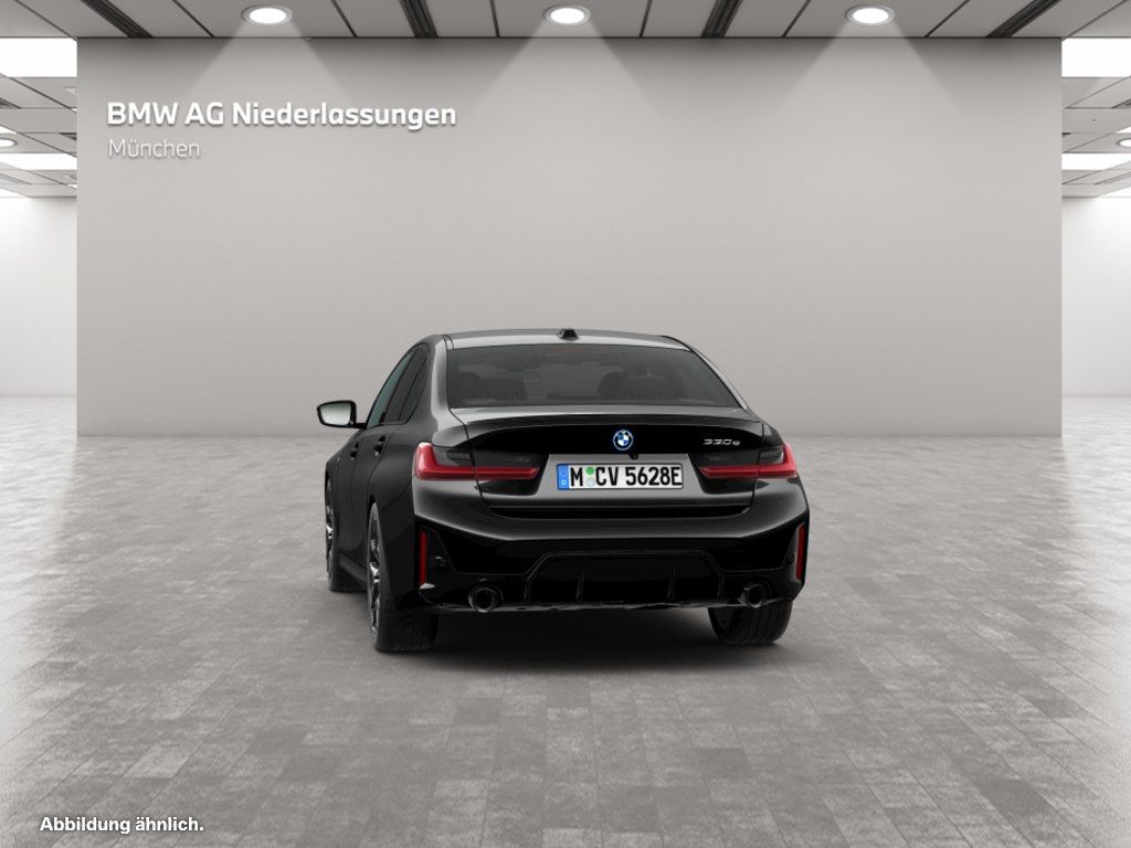 BMW 330 - Bild 9