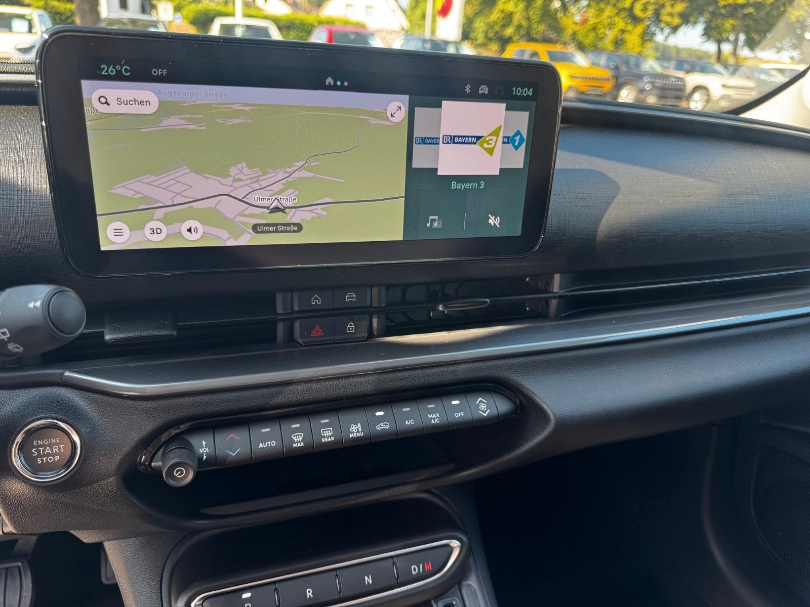 Fahrzeugabbildung Fiat 600 MY25 Special Edition Automatik Navi Kamera