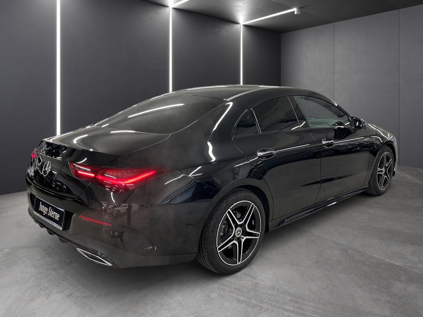 Fahrzeugabbildung Mercedes-Benz CLA 200 AMG*Burmes*Night*Distonic*360°*MultiBeam