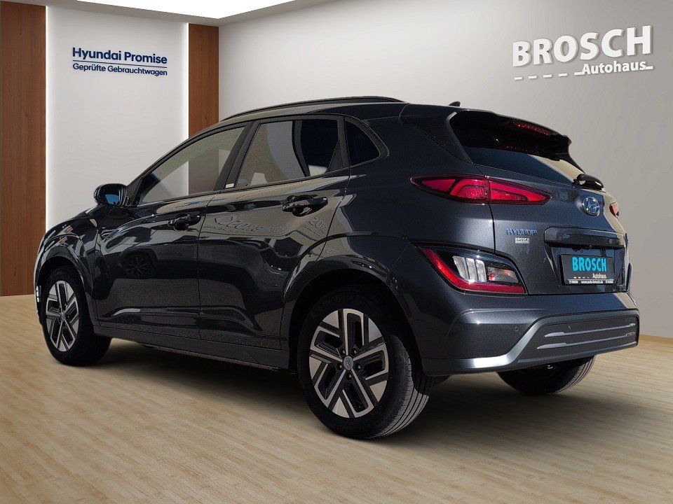 Fahrzeugabbildung Hyundai KONA EV 64kWh 484KM-RANGE PLUS-P GARANTIE10/28++