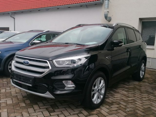 Ford Kuga 2,0 TDCi 4x2 110kW Titanium