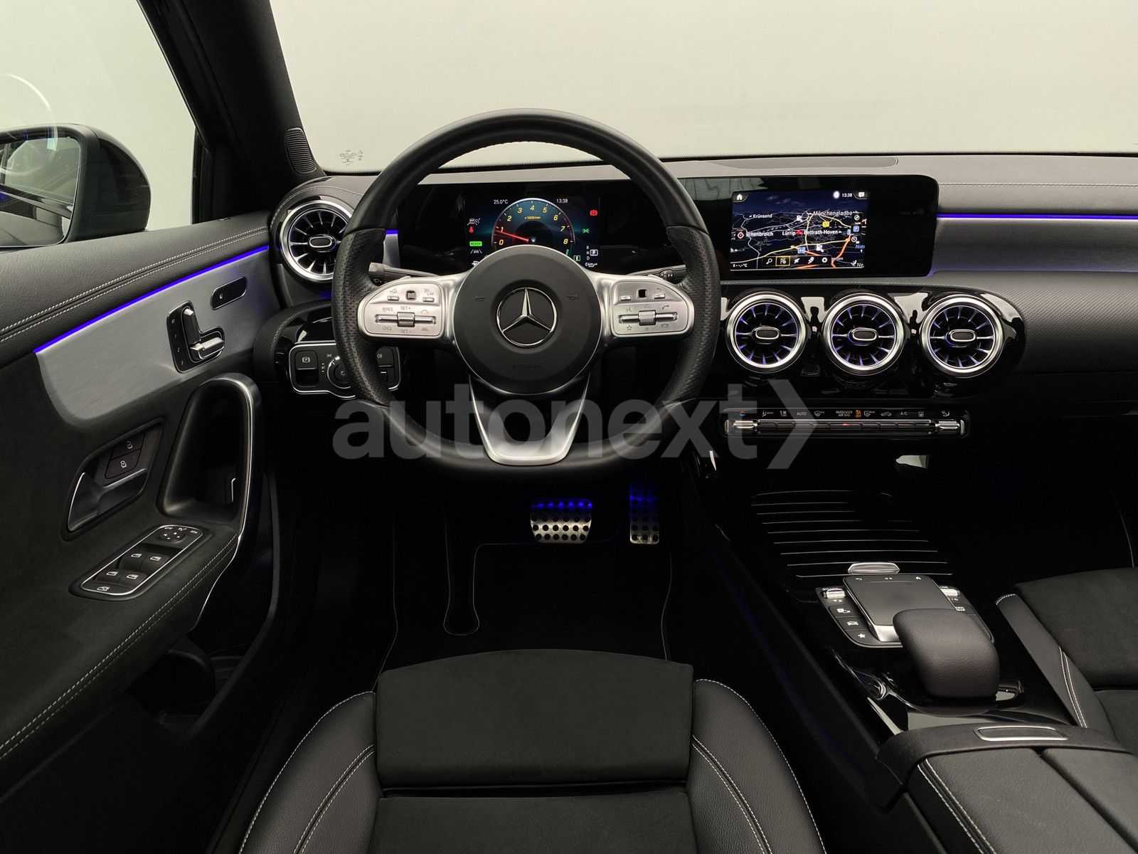 Mercedes-Benz A 250e Limo *2x AMG Line+Night* Pano+Distronic ( imagem 2
