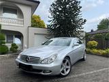 Mercedes-Benz CLS 350 CGI - - Mercedes-Benz CLS 350 mit Benzin-Antrieb: Coupé