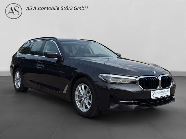 Fahrzeugabbildung BMW 530d Touring LED+Kamera+Leder+CarPlay+DAB