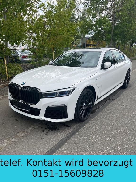 2019 BMW 745