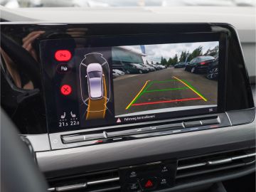 Volkswagen Golf VIII Style eTSI 1.5 e-hybrid Navi Kamera