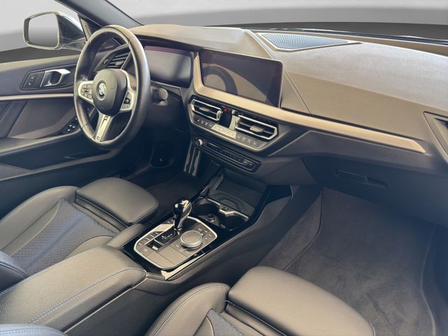 Fahrzeugabbildung BMW 218i Gran Coupé M Sport+LED+Kamera+ACC+H&K
