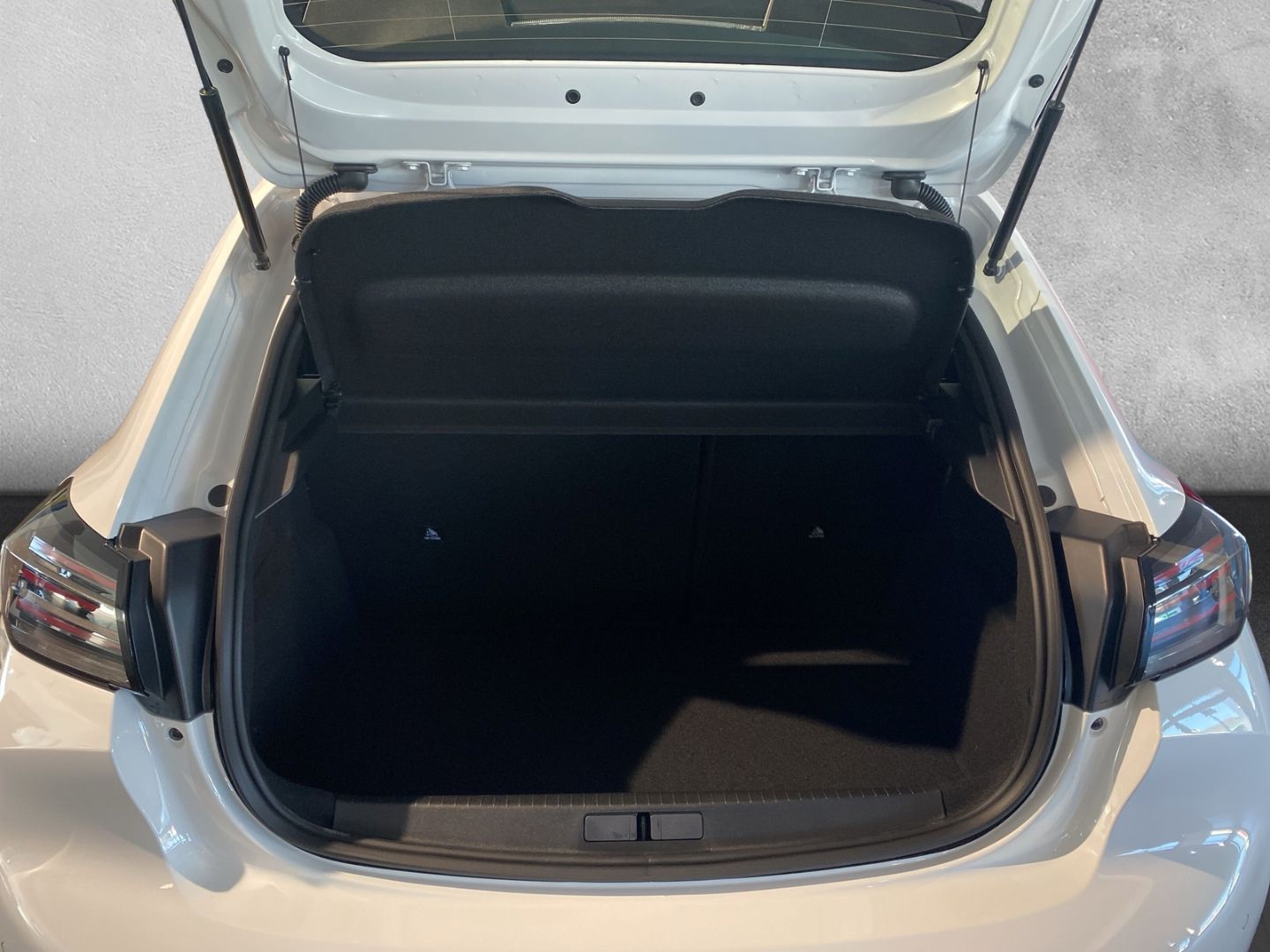 Fahrzeugabbildung Peugeot 208 Style 1.2 PureTech 75 EU6e