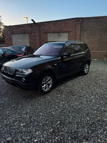 BMW X3 Baureihe X3 xDrive 18d Edition Lifestyle