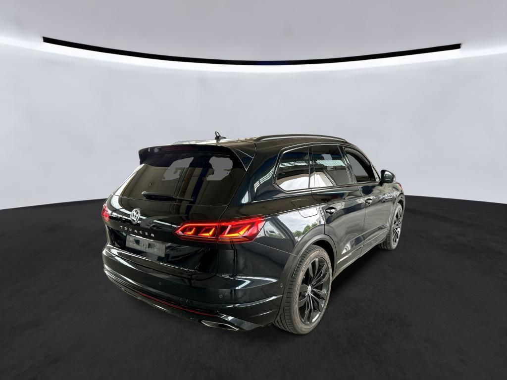 Volkswagen Touareg 4.0 TDI DSG 4Motion R-LINE 360° Pano AHZ foto 5